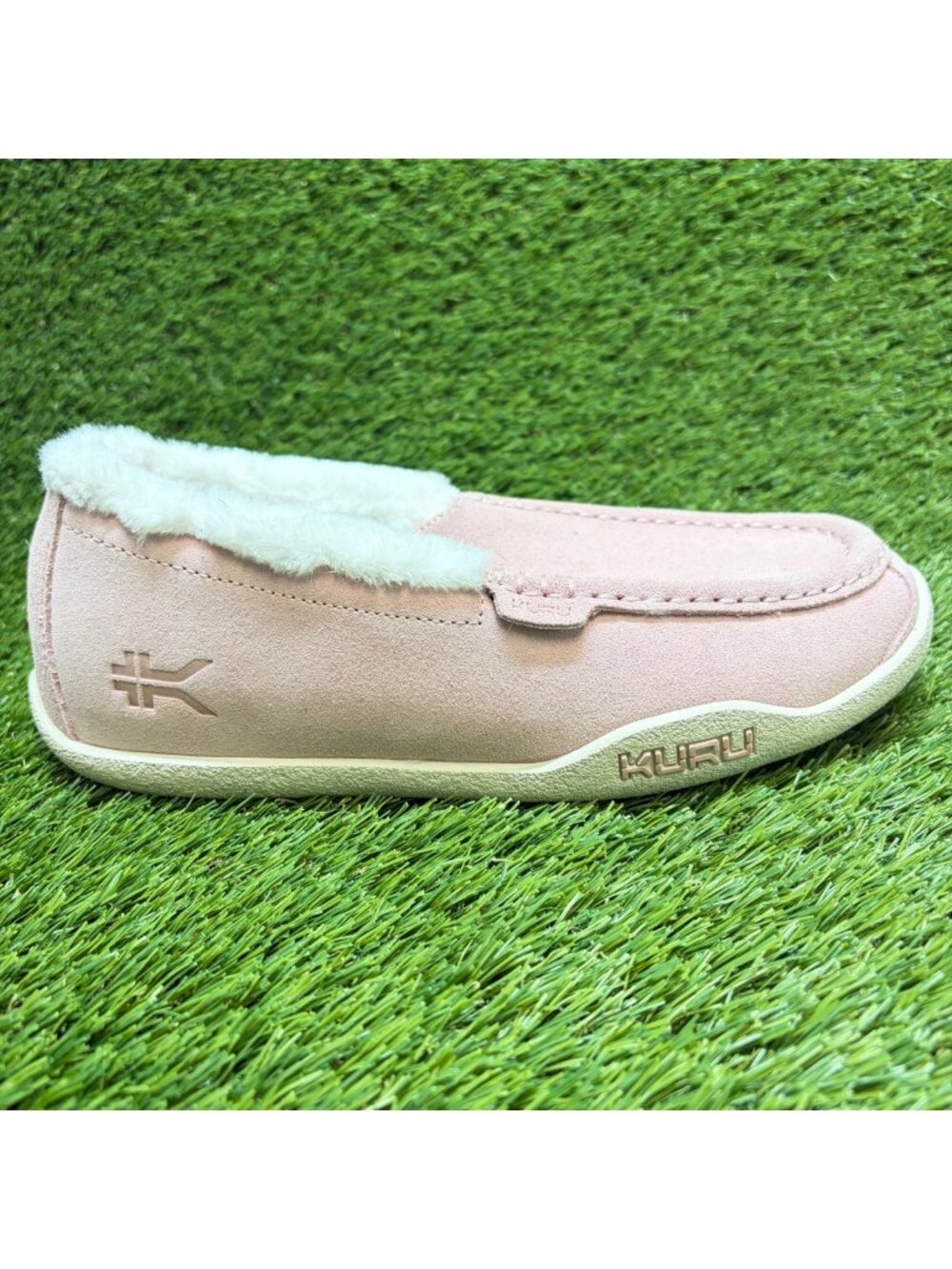 Kuru Loft Womens Size 10 Pink White Casual Moccasin Slip On Suede Slippers Shoes